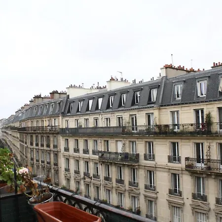 Modern Apt With Balcony Close To Quai De Seine