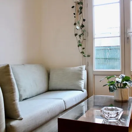 Modern Apt With Balcony Close To Quai De Seine Paris